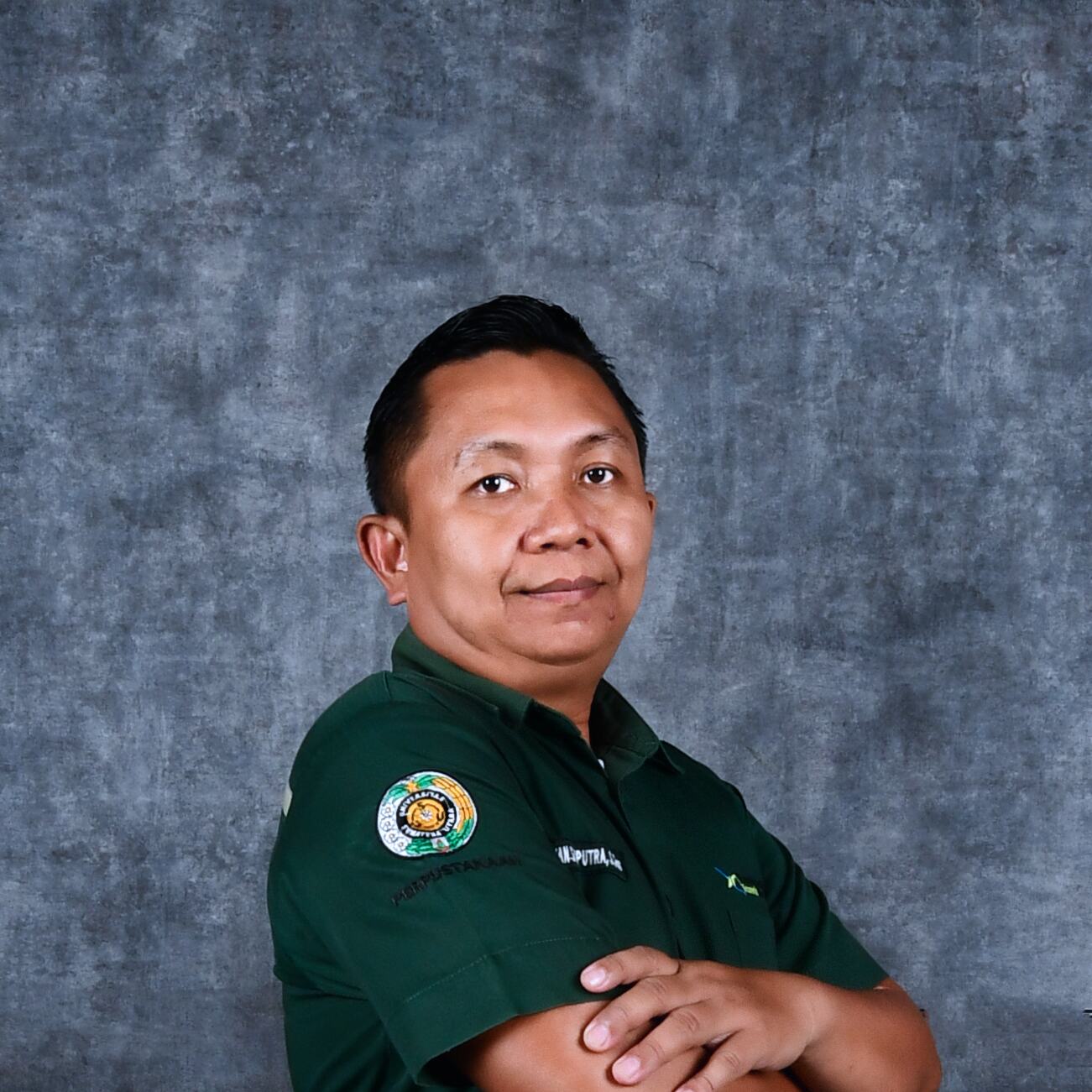 https://konten.usu.ac.id/storage/year/2026-04/satker/6/statis/staff/Mas Irwan.jpg